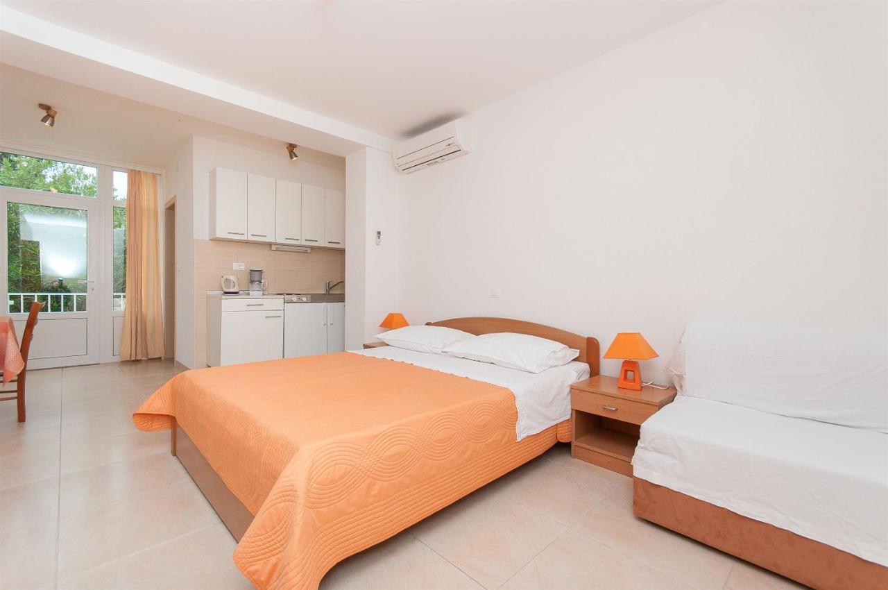 Apartments Ante Makarska Exterior photo